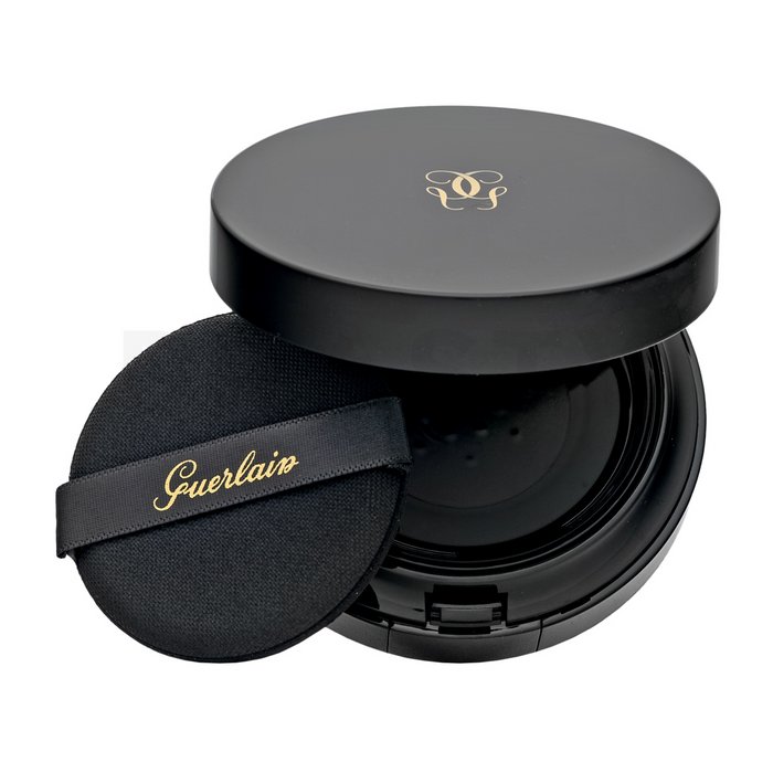 Guerlain Lingerie De Peau Cushion 02N Light machiaj persistent pentru o piele luminoasă și uniformă 14 g